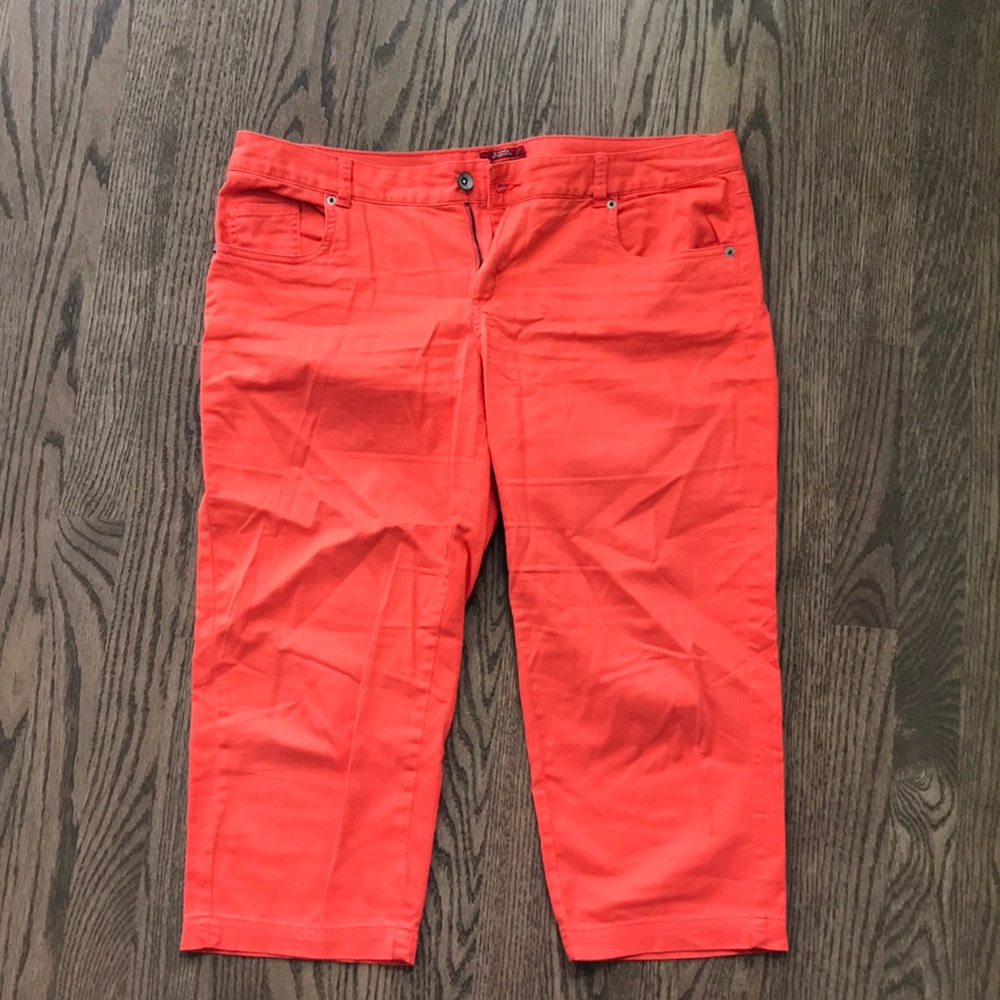 Merona Capri pant